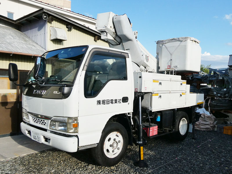 高所作業車